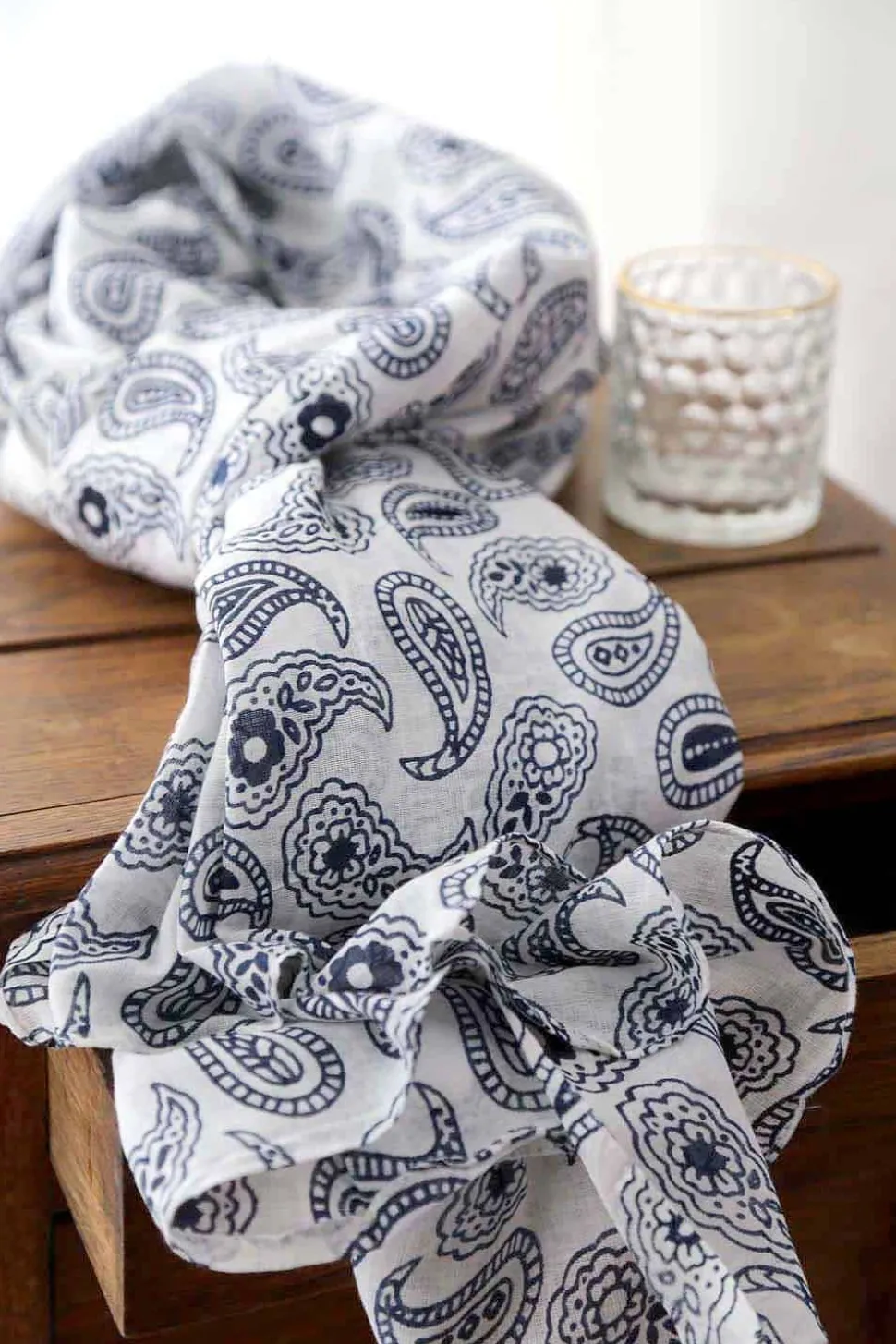 foulard_bleu_valentin_0.webp Homme Saheline Foulard Bleu Valentin