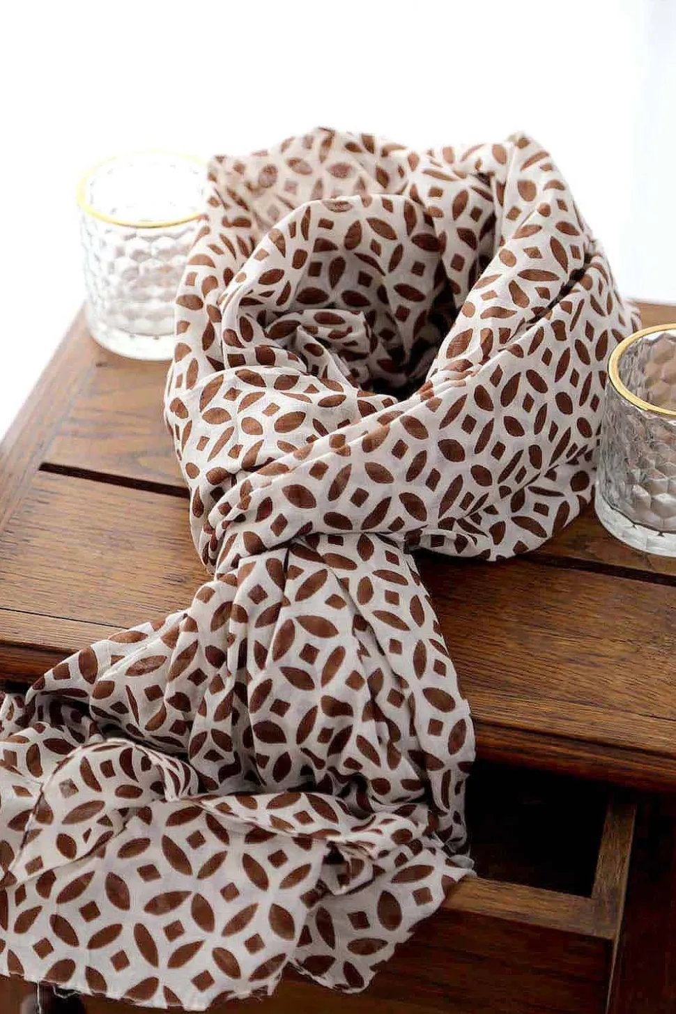 foulard_homme_marron_aust_2.webp Homme Saheline Foulard Homme Marron Austin