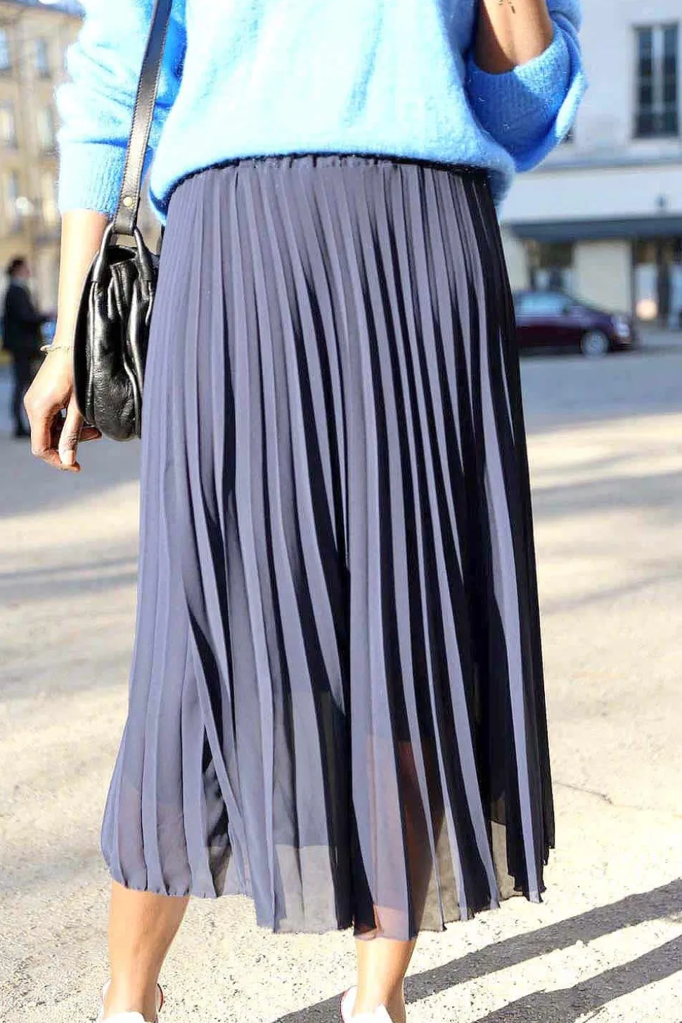 jupe_plissee_uni_bleu_cau_1.webp Femmes Saheline Jupe Plissee Uni Bleu Caudy