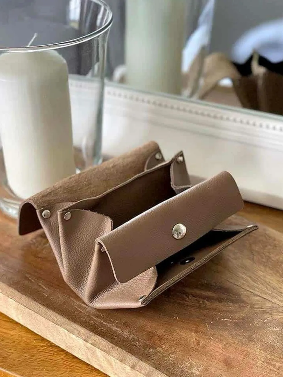 portecartes_marron_taupe__0.webp Femmes Saheline Porte-Cartes Marron Taupe Avery