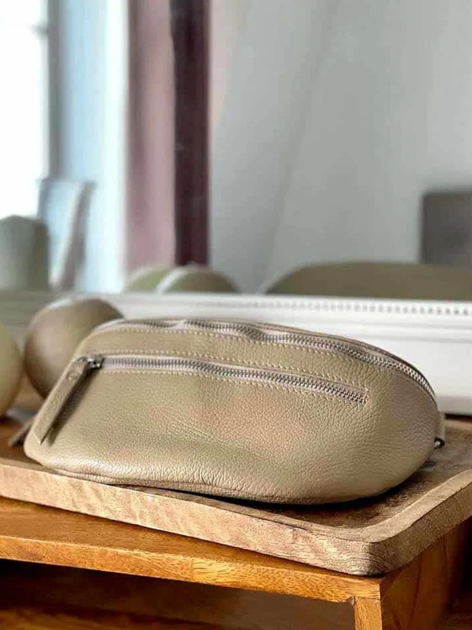 sac_banane_beige_ecru_che_2.webp Femmes Saheline Sac Banane Beige Ecru Chelby