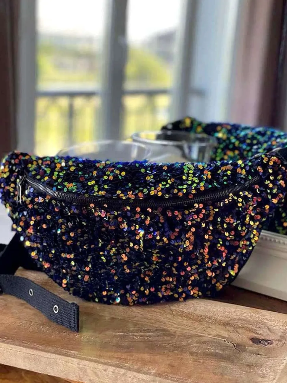 sac_banane_bleu_peche_a_s_6.webp Femmes Saheline Sac Banane Bleu Peche A Sequins Xl Laumy