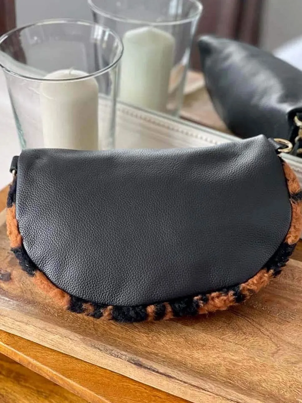 sac_banane_marron_camel_d_2.webp Femmes Saheline Sac Banane Marron Camel Debbie