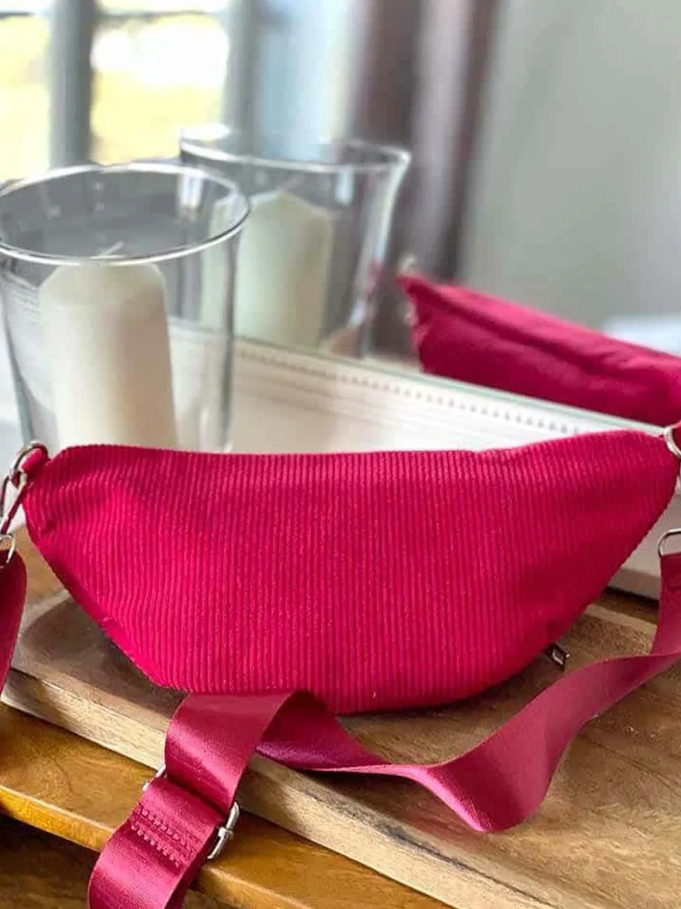 sac_banane_rouge_estela_2.webp Femmes Saheline Sac Banane Rouge Estela