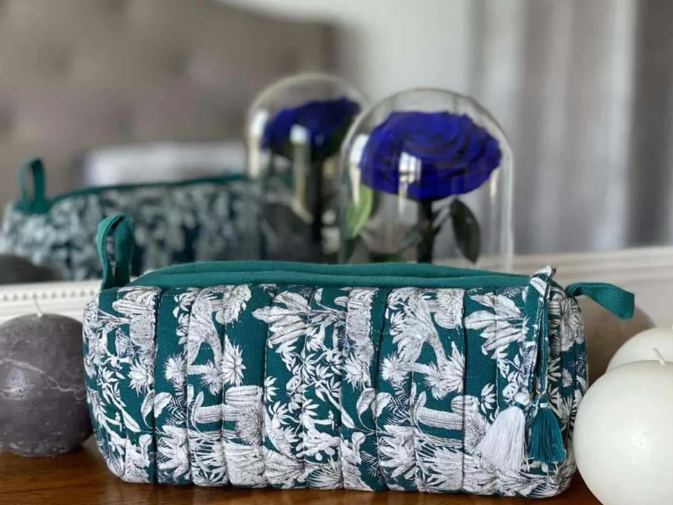 trousse_de_toilette_vert__1.webp Femmes Saheline Trousse De Toilette Vert Keyla